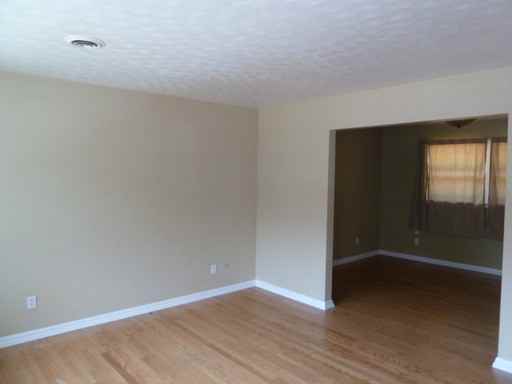 5306 Cape Henry Ave - Photo 3 of 17