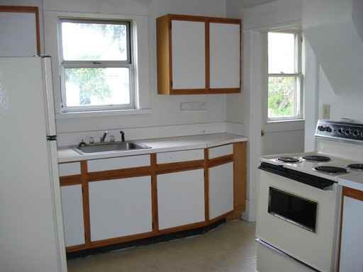 535 S 15th St - Photo 3 of 11