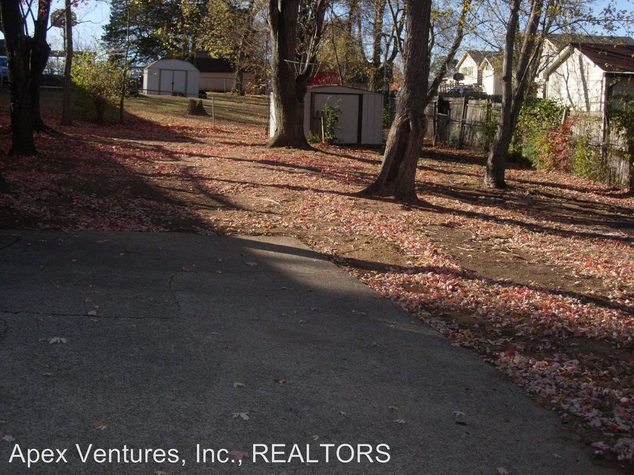 3036 Anderson Rd - Photo 3 of 21