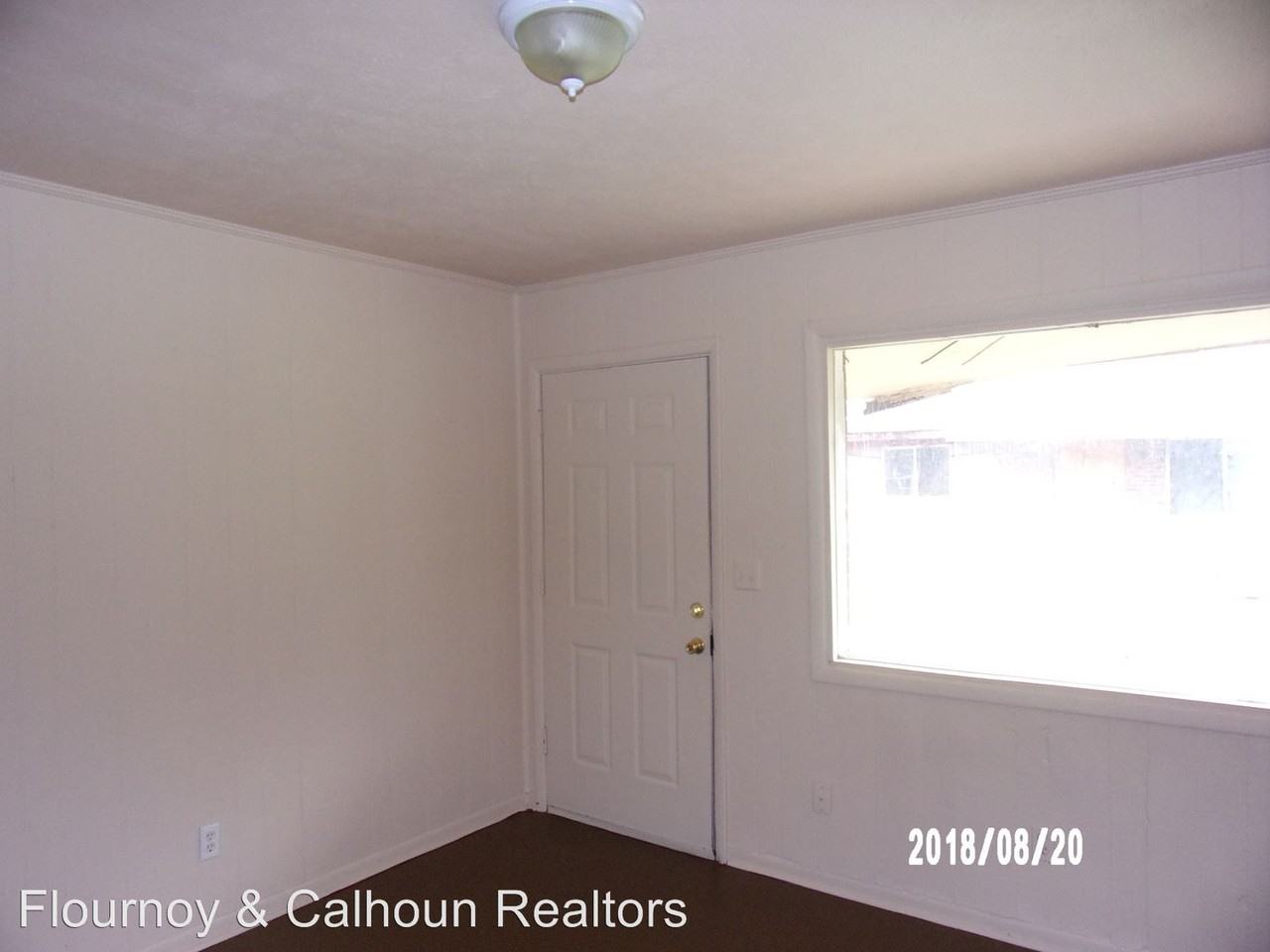 3213 Lee Street 1-4 - Photo 3 of 7
