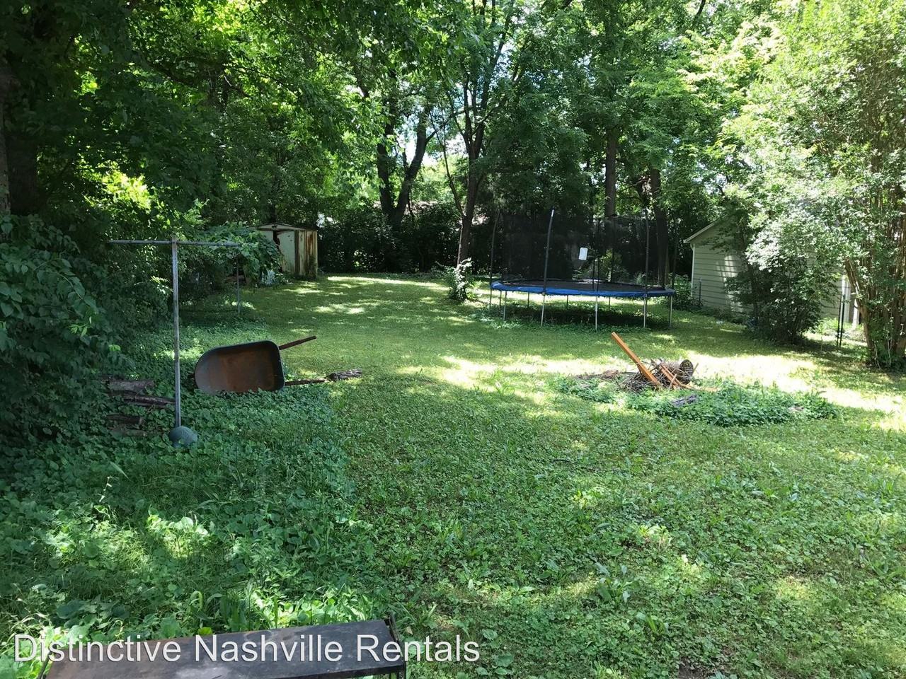 403 Eastboro Dr - Photo 3 of 10