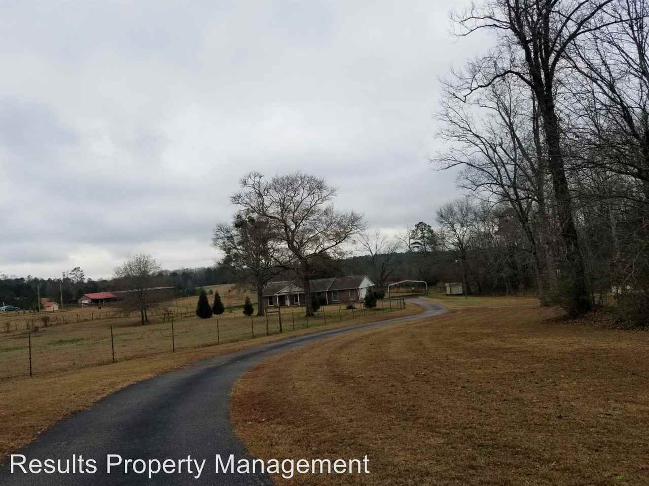 2626 Bartley Rd - Photo 2 of 16