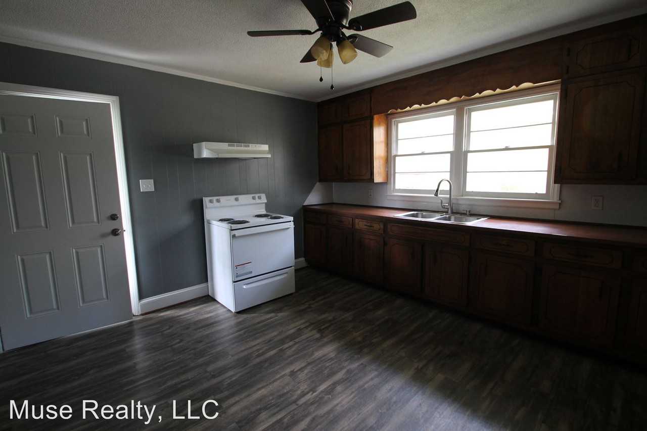 3393 State Rd 406 - Photo 3 of 5