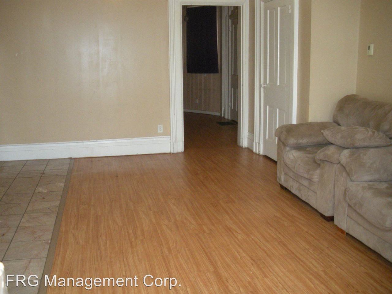 920 N 9th Street - Photo 3 of 10