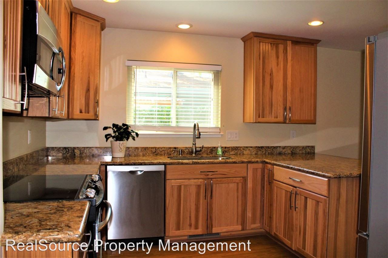 6315 El Paseo Dr - Photo 2 of 22