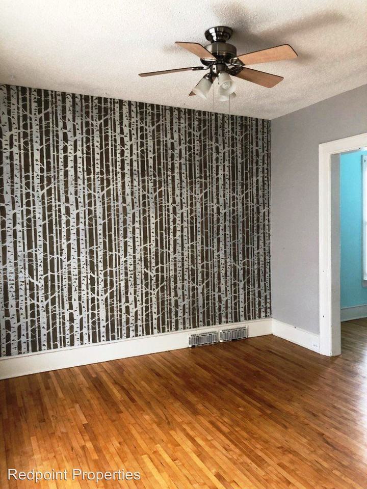 612 3rd St N - Photo 3 of 7