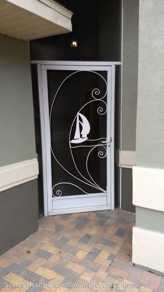 5612 Sovereign Ct - Photo 3 of 25