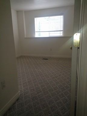 768 N 235 E St - Photo 3 of 10