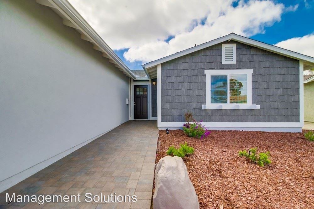 5245 Northridge Ave - Photo 2 of 22