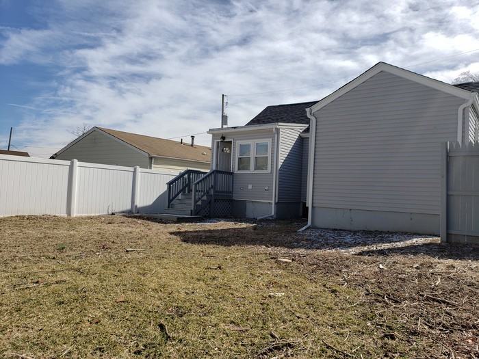 868 Woodmere Drive - Photo 2 of 12