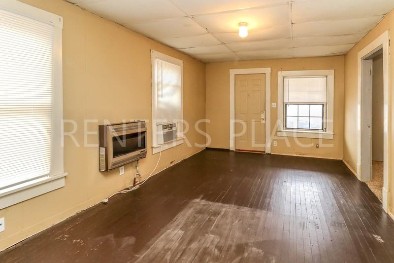 1014 E Line Ave - Photo 2 of 11