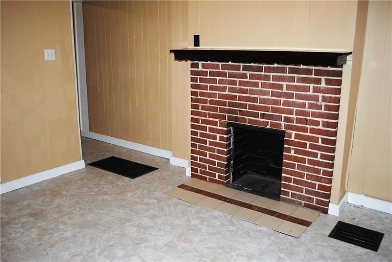 783 Guys Run Rd - Photo 2 of 22