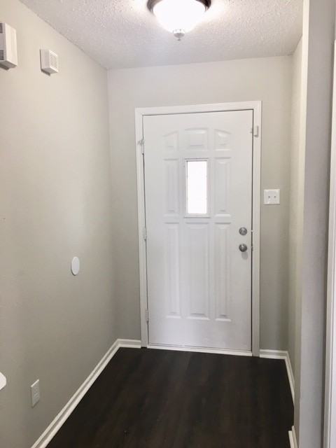 6827 Amber Springs Way - Photo 2 of 33
