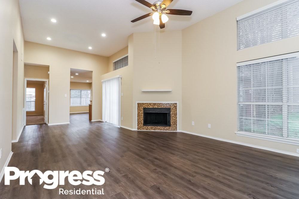 6604 Silver Spruce Dr - Photo 3 of 16