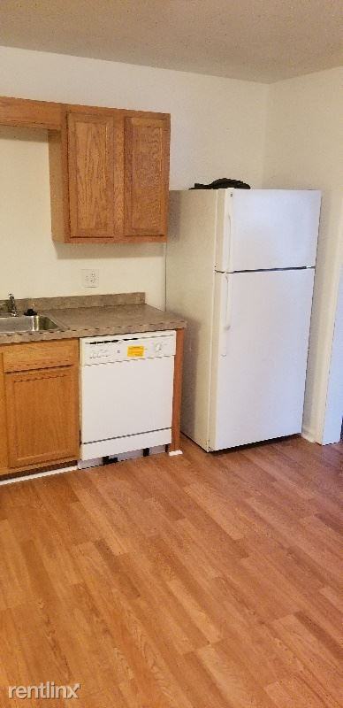 16 E Madison St - Photo 2 of 8