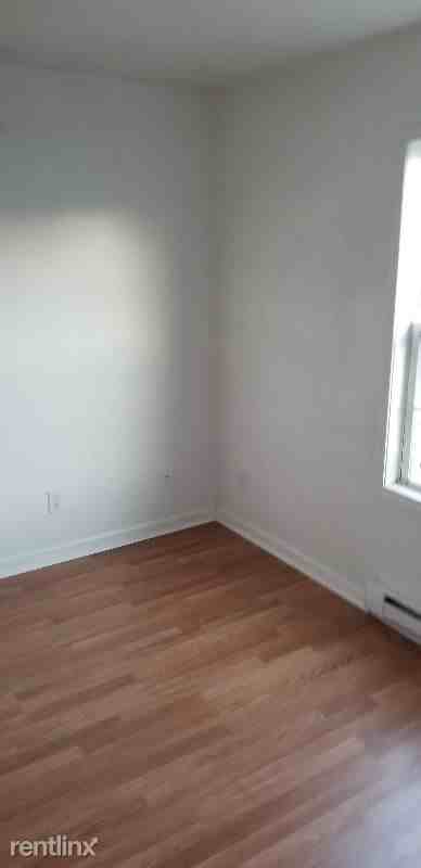 16 E Madison St - Photo 3 of 8