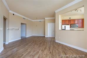 3001 NE 185th St - Photo 2 of 26