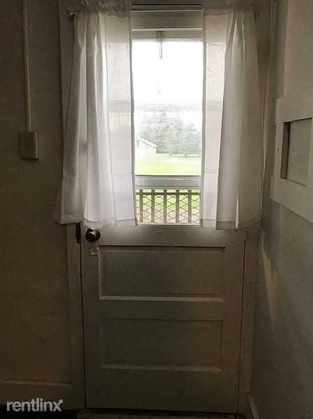 550 South Ave - Photo 3 of 16