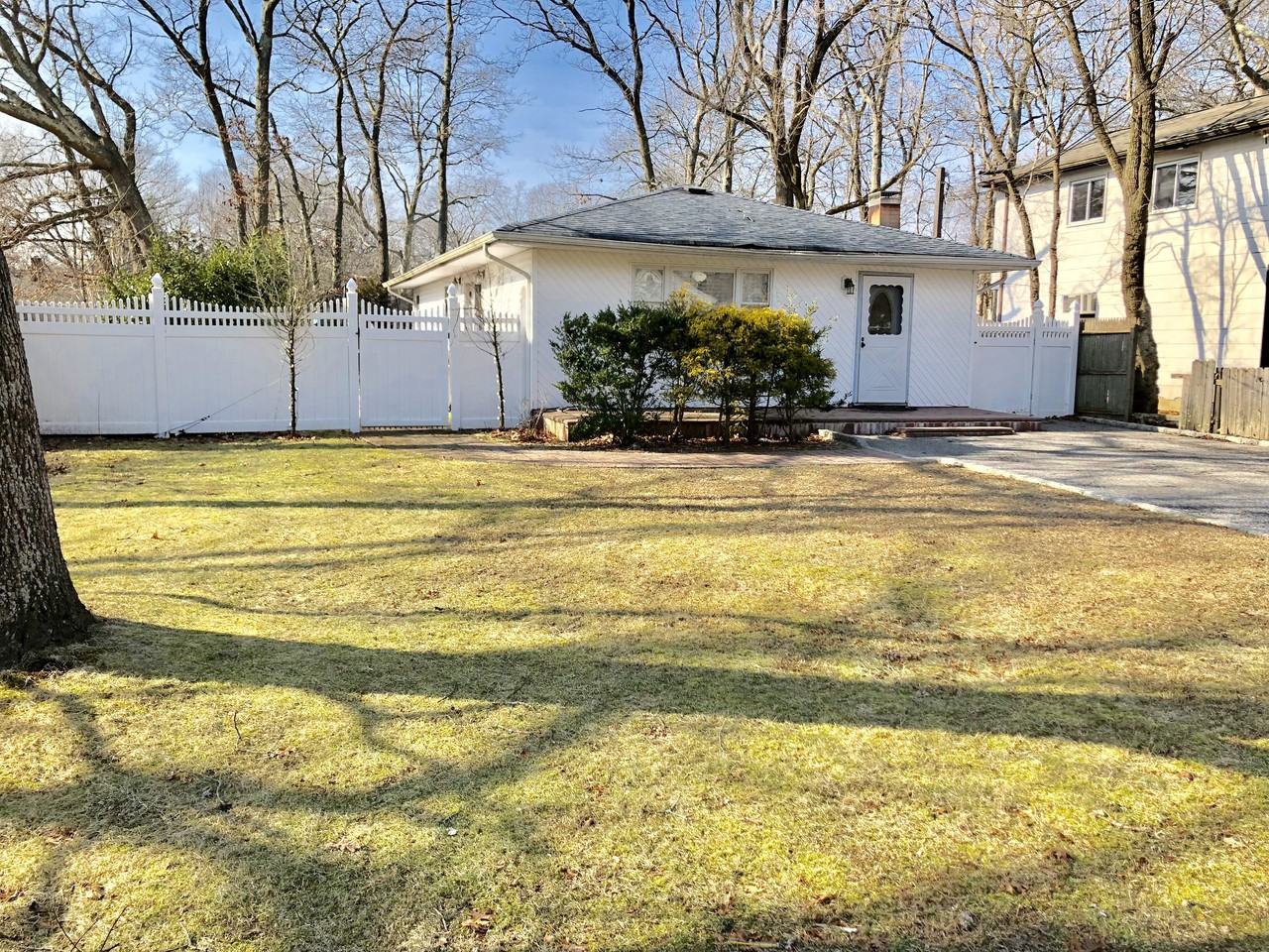 26 Lafayette Ave - Photo 2 of 10