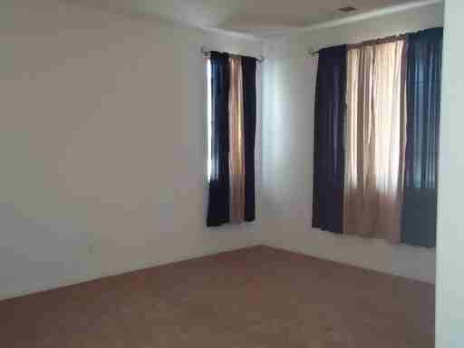 367 Thorp Ave - Photo 2 of 7