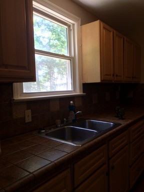 3424 Argonne Ave - Photo 3 of 9
