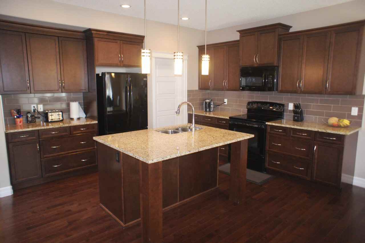 20 Codette Way - Photo 2 of 17