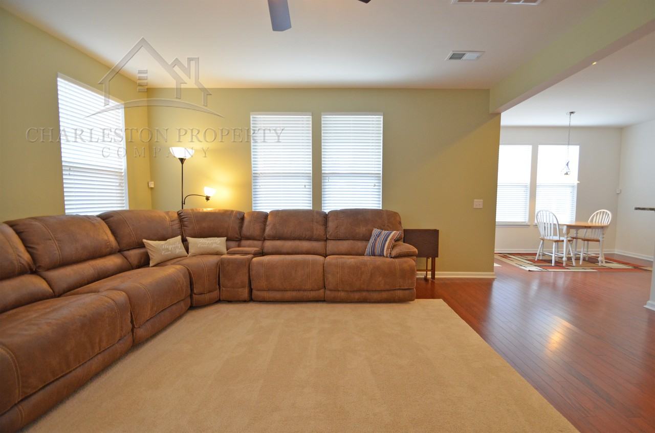 1707 Eider Down Dr - Photo 2 of 8