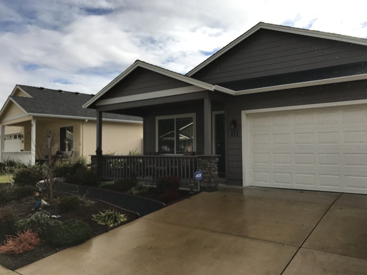 111 Sienna Way - Photo 2 of 9