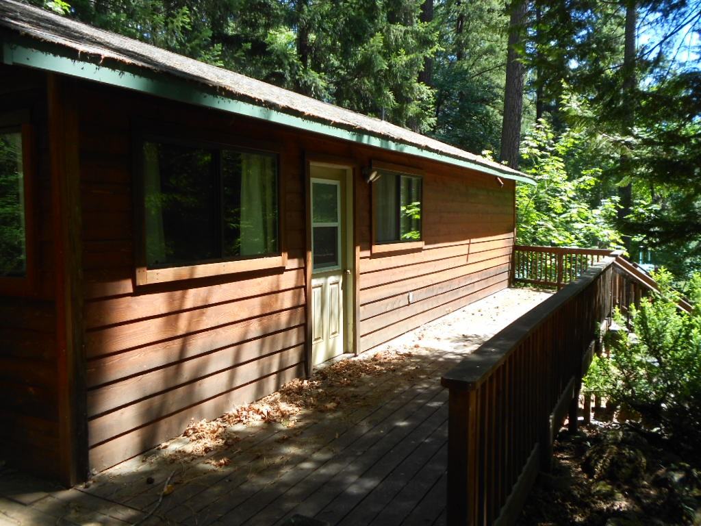 17110 Dogwood Way - Photo 3 of 8