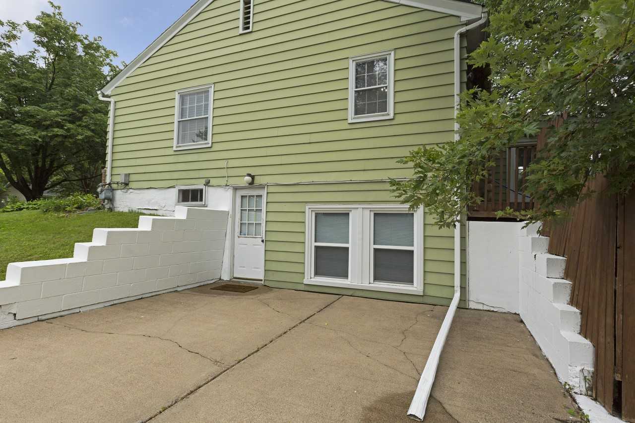 5900 W 34th St - Photo 3 of 37