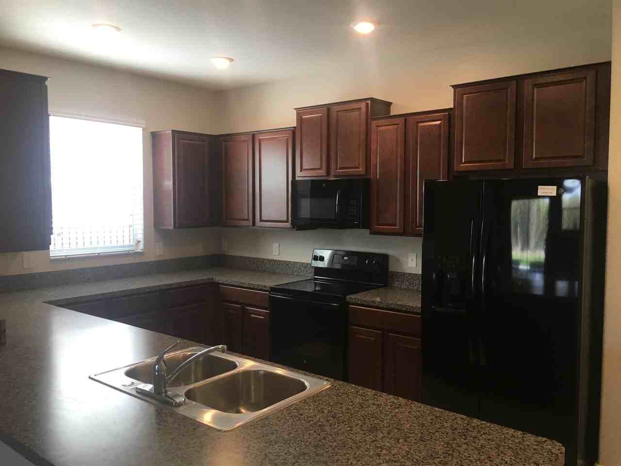 10678 Lake Montauk Drive - Photo 2 of 18