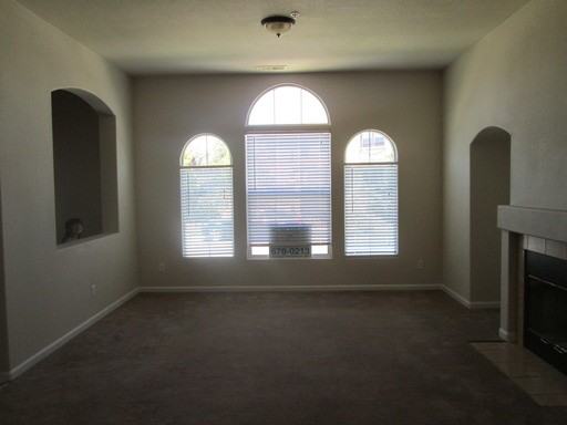 307 Moreno St - Photo 2 of 6