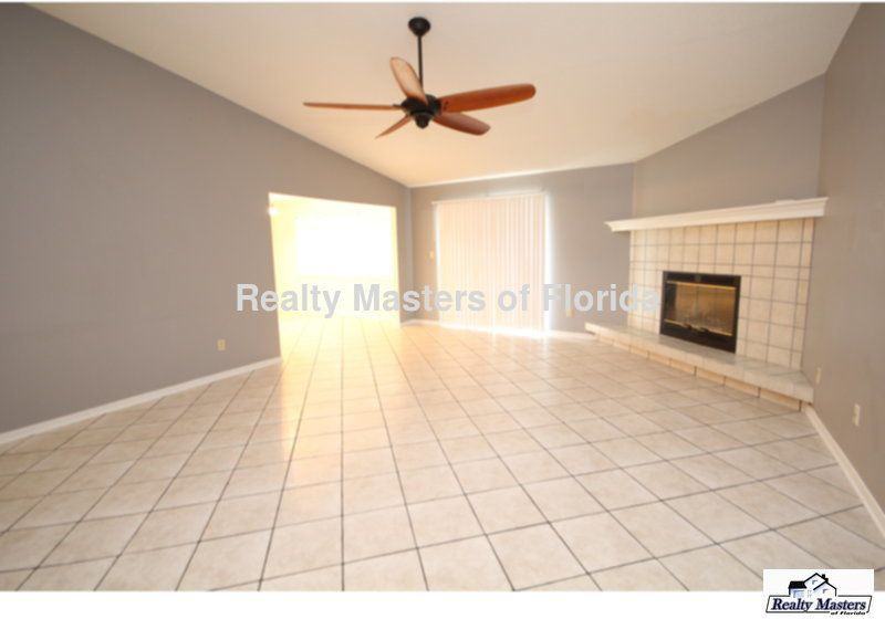 9009 Cayman Ln. - Photo 3 of 24