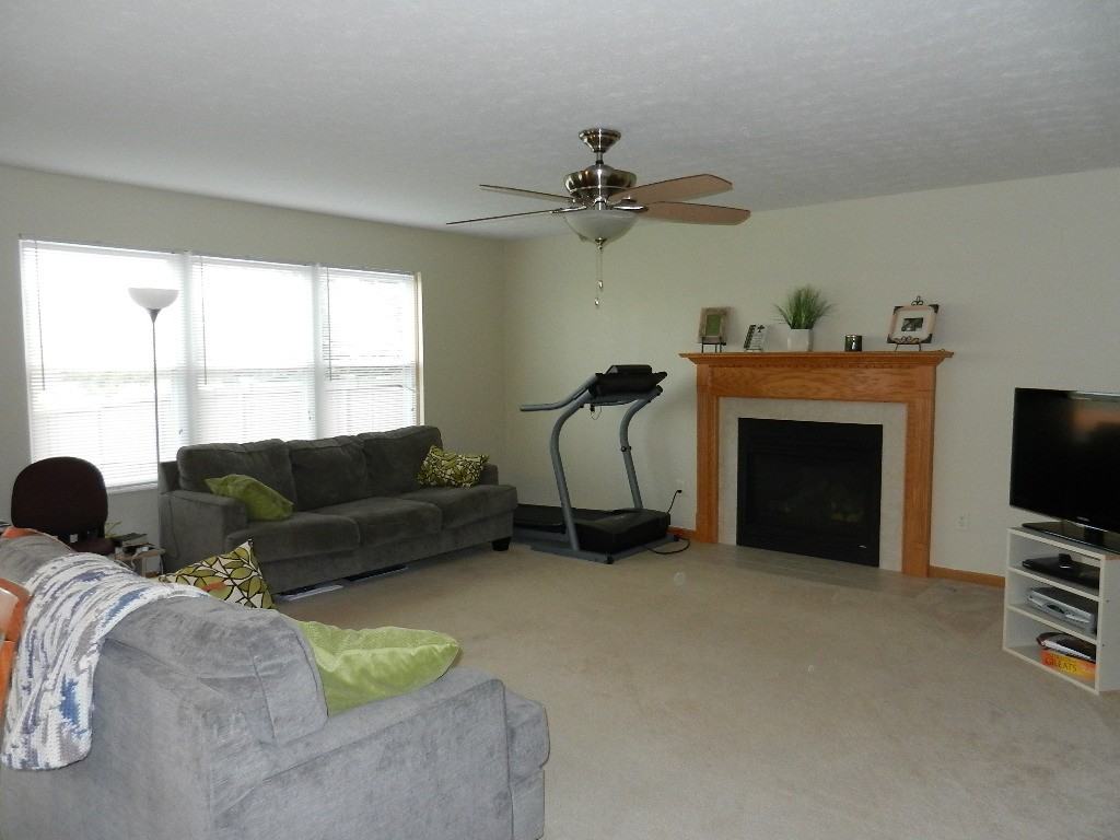 3306 Woodmore Hollow Dr - Photo 2 of 13