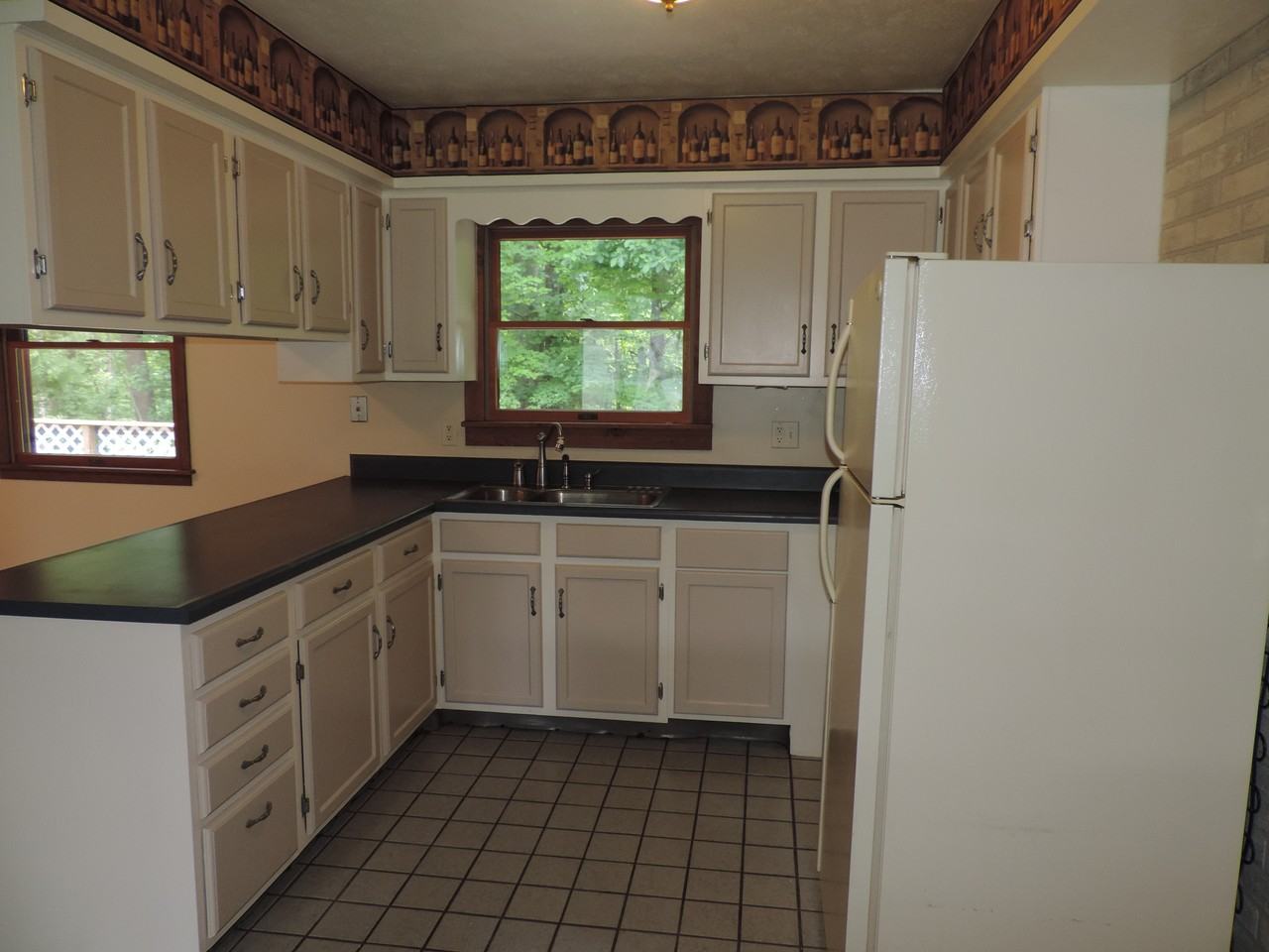 109 Carey Mission Rd - Photo 3 of 8