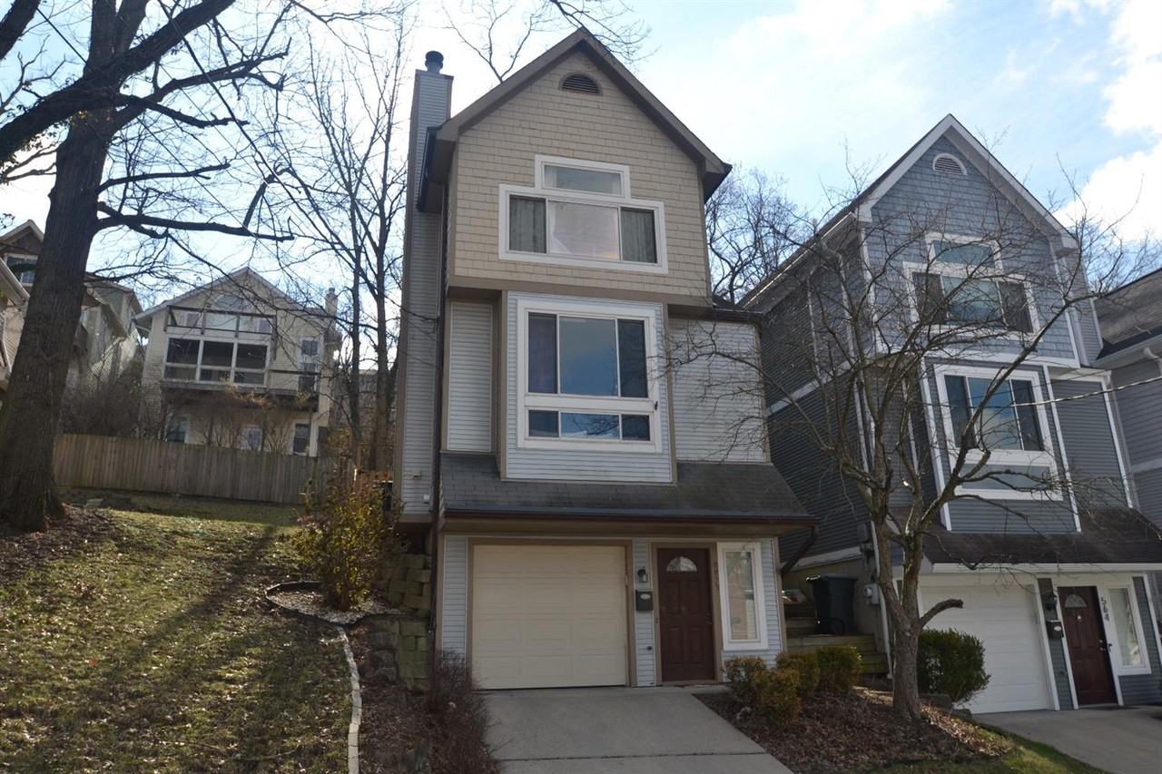 564 Hoge St - Photo 2 of 21