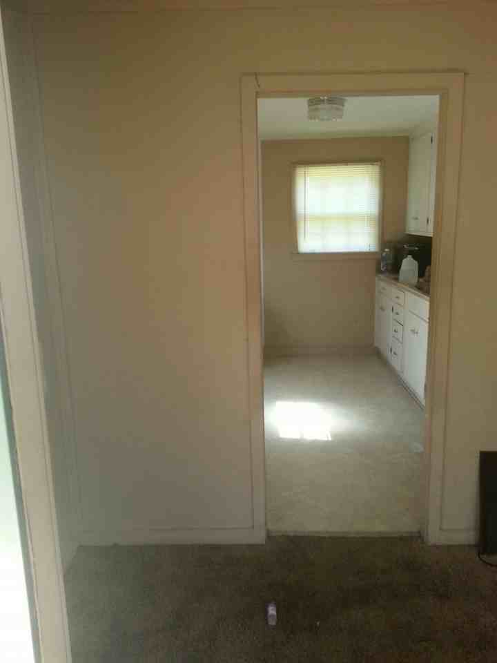 1444 S Bluffview Dr - Photo 3 of 6