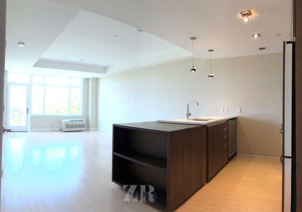 601 Ocean Pkwy #B7