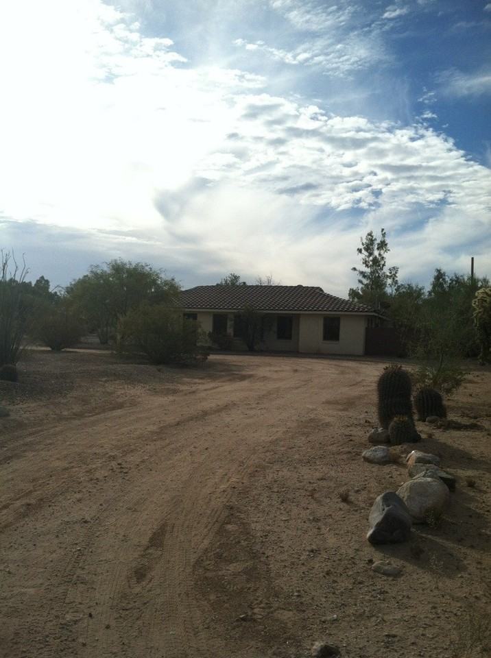 2250 E Kleindale Rd - Photo 2 of 22