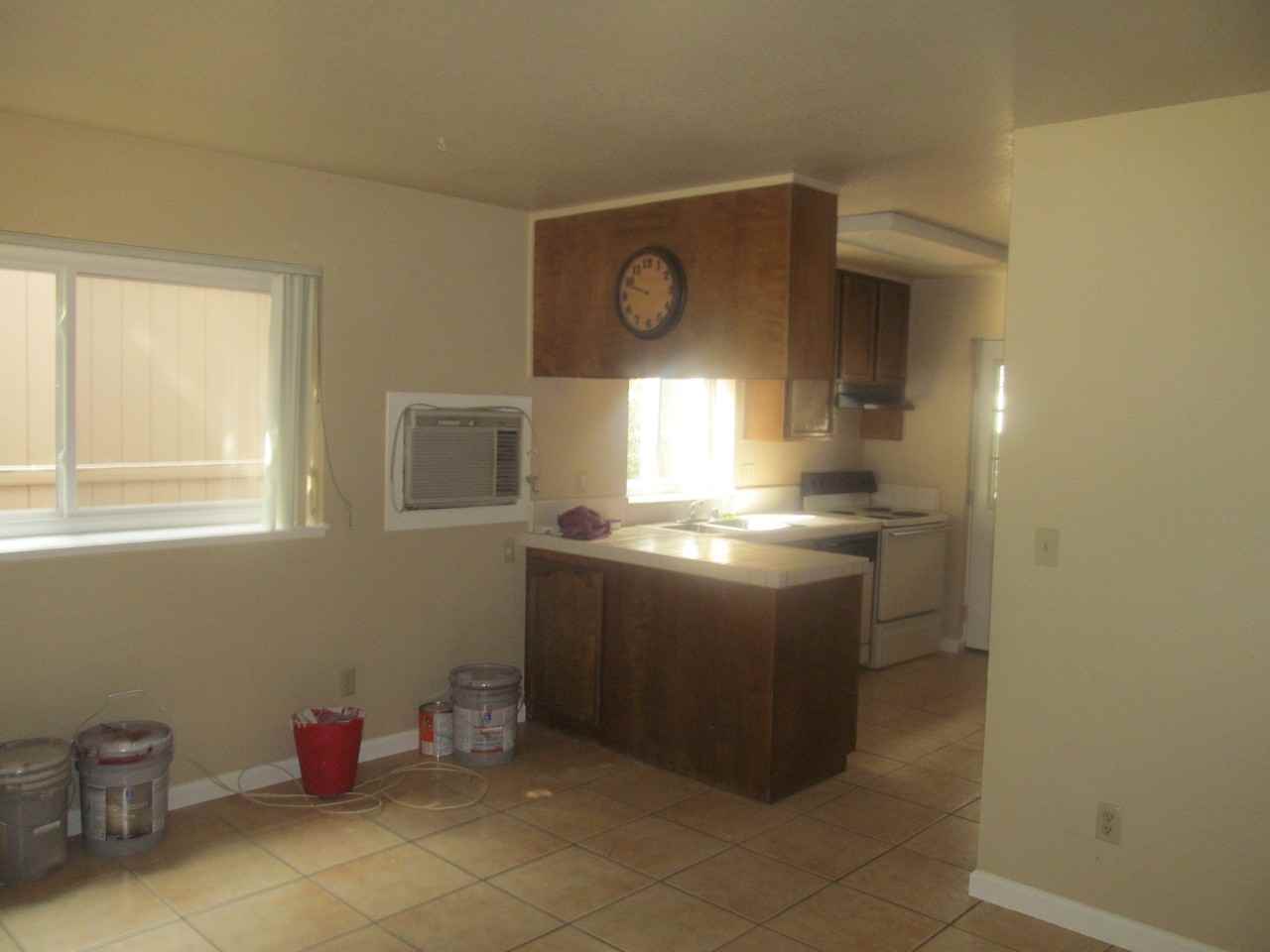 2708 La Crescenta Dr - Photo 2 of 10