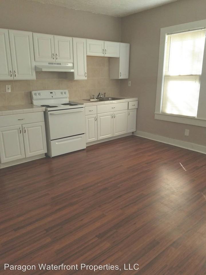 2206 N 12th St - Photo 3 of 8