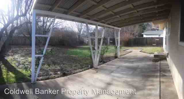 3120 Stingy Ln - Photo 2 of 10