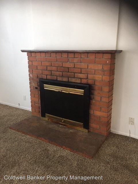 3120 Stingy Ln - Photo 3 of 10