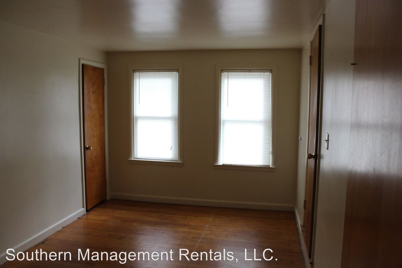 416 S Main St - Photo 2 of 6