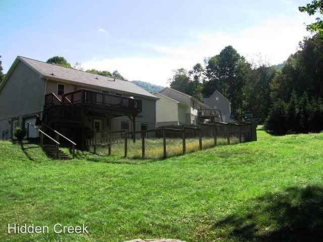 404 Mabel School Rd - Photo 3 of 18