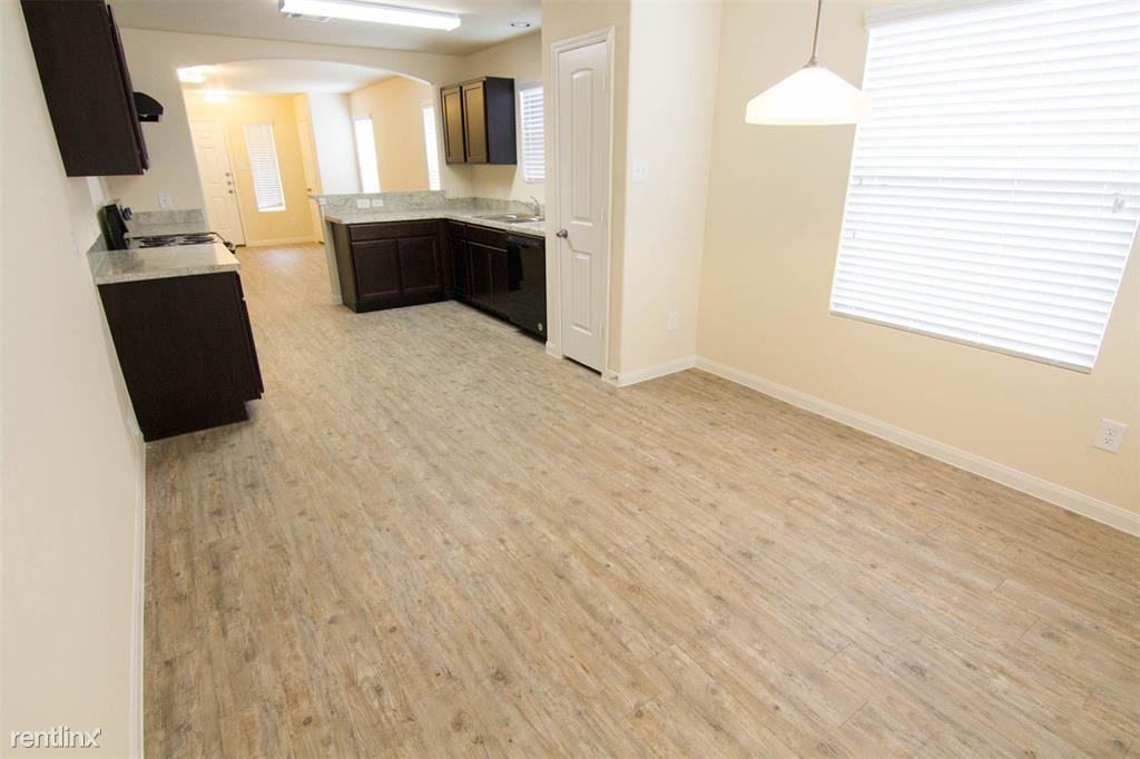 13827 WINDING PATH LANE - Photo 3 of 6