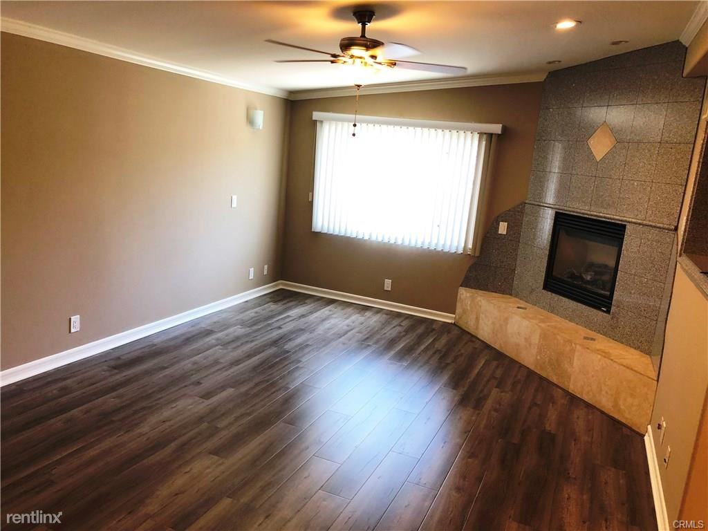 208 Colton St - Photo 2 of 15