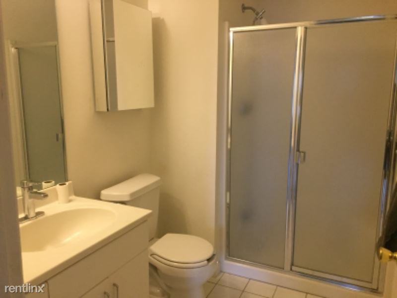 63 Katherine Ct - Photo 2 of 5