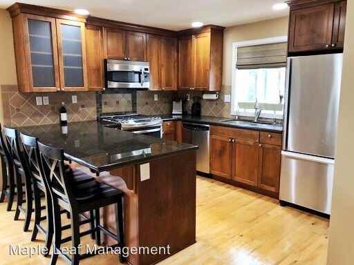 2500 Boyer Ave E - Photo 3 of 19