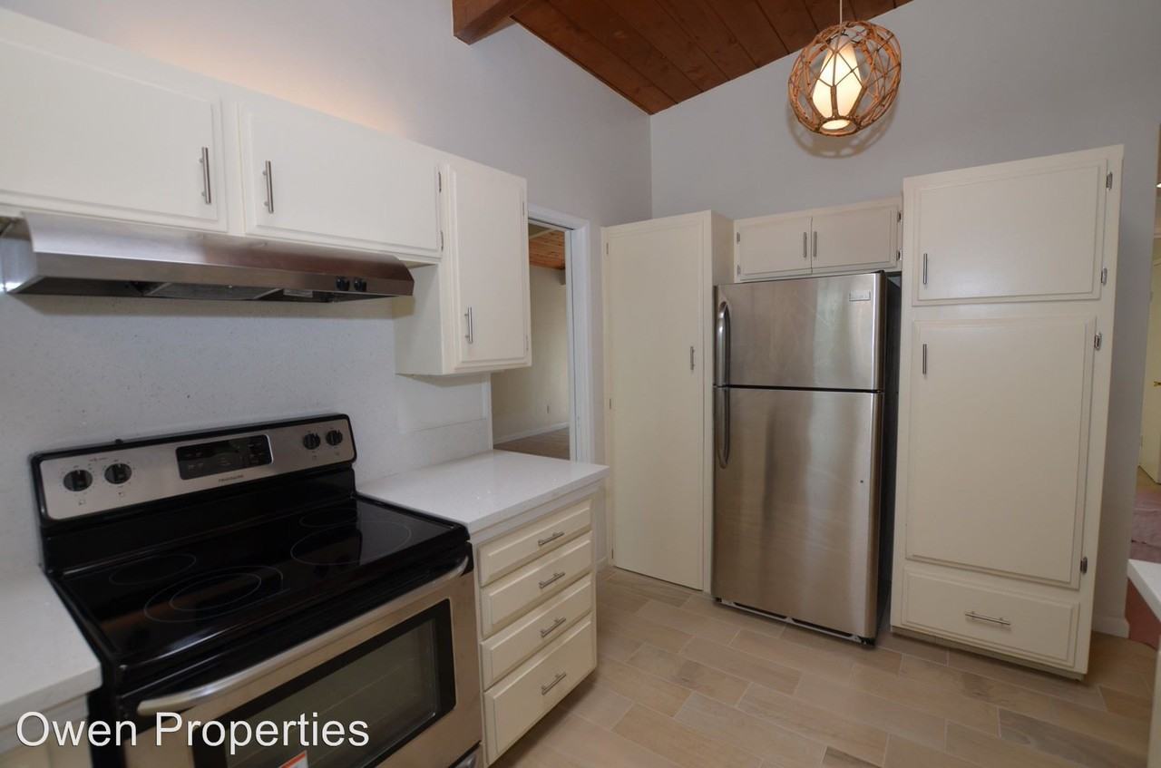 5237 Hewlwtt Dr. - Photo 2 of 19